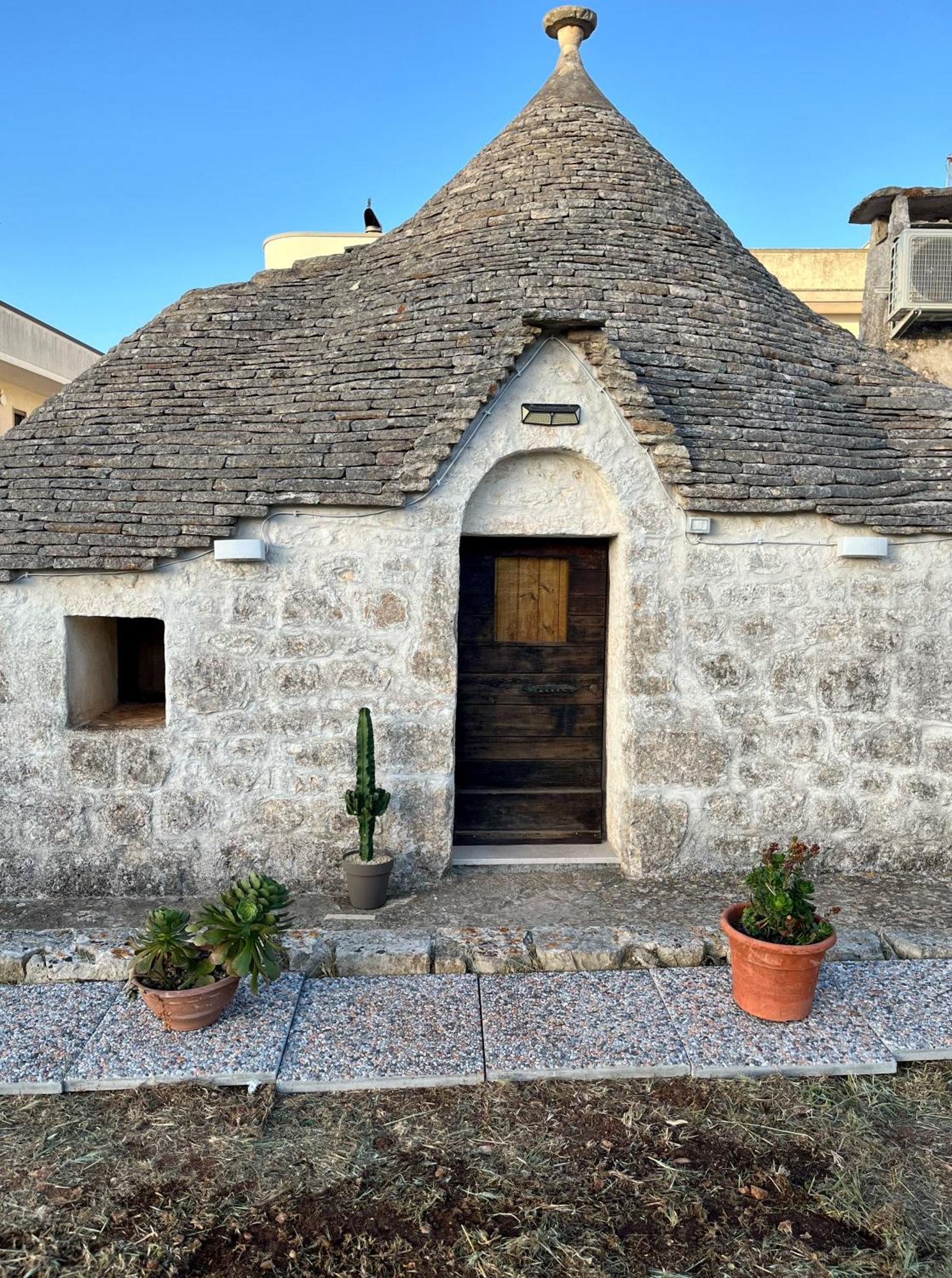 Trullo Liliana Villa อัลเบโรเบลโล ภายนอก รูปภาพ